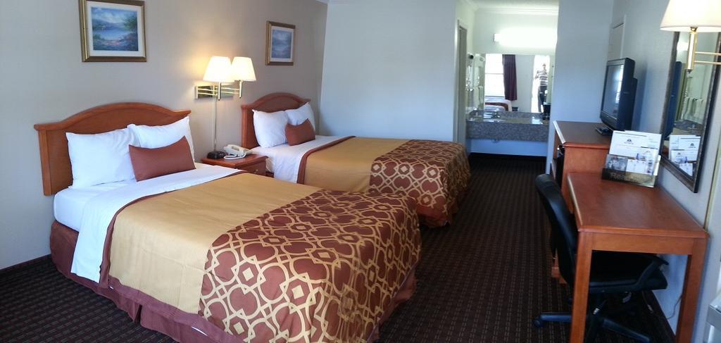 Americas Best Value Inn Bowie Buitenkant foto