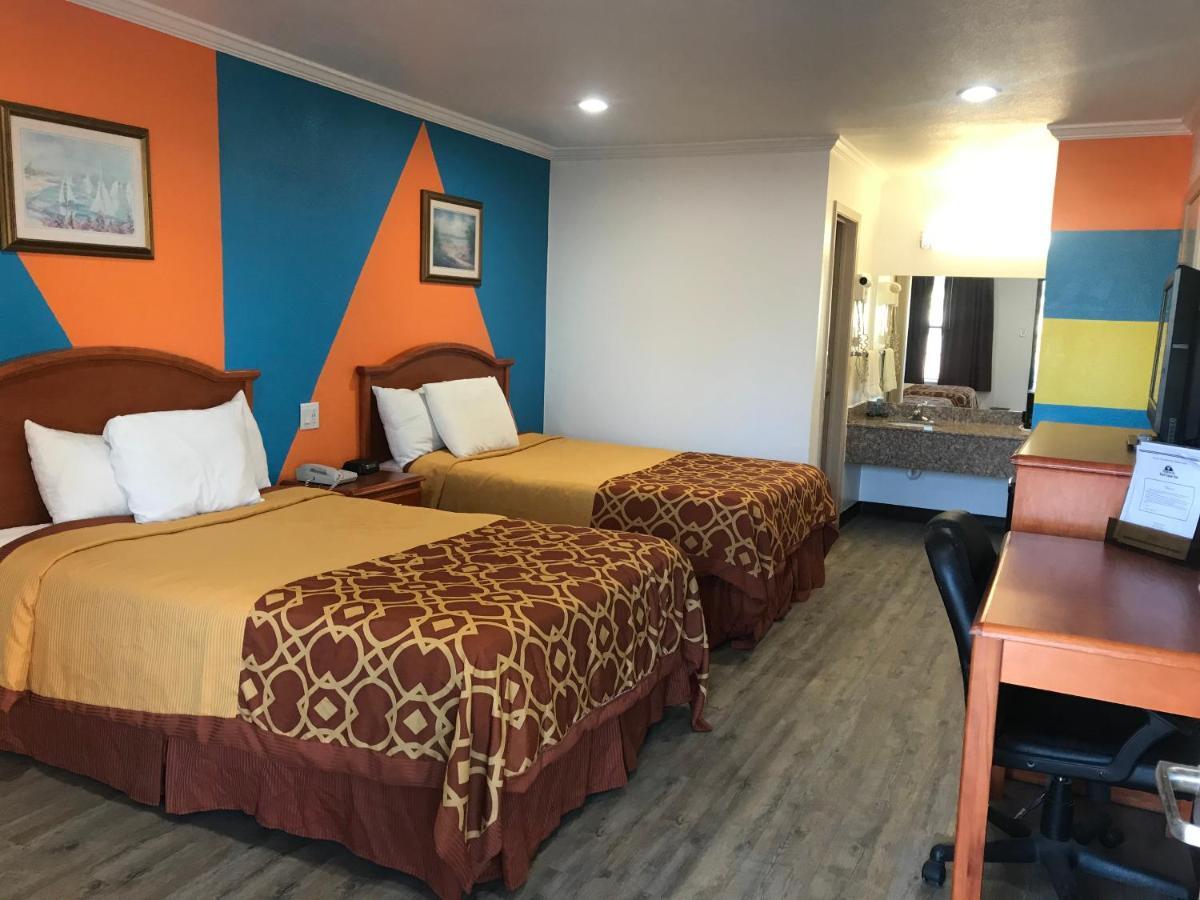 Americas Best Value Inn Bowie Buitenkant foto